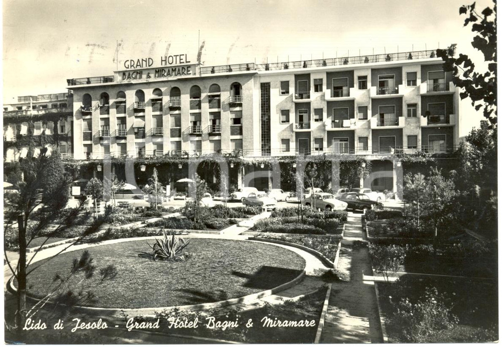 Cartolina originale da collezione 1957 LIDO DI JESOLO VE Grand Hotel BAGNI & MIRAMARE Cartolina FG VG 1