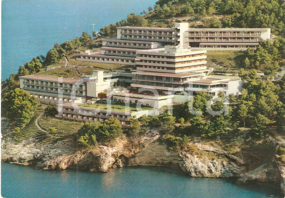 Cartolina originale da collezione 1975 TESTA DEL GARGANO (FG) Baia di Pugnochiuso e Albergo del faro *Cartolina FG 1