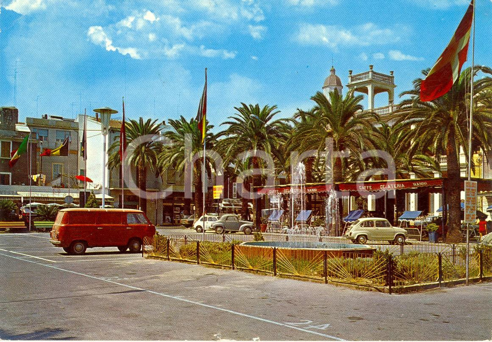 Cartolina originale da collezione 1970 BORGHETTO SANTO SPIRITO SV Piazza LIBERTA  Bar NANNI ANIMATA FG VG 1