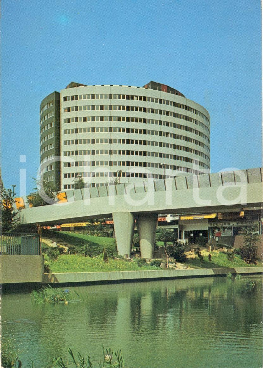 Cartolina originale da collezione 1970 ca COURBEVOIE (France) Veduta del PARIS PENTA HOTEL Cartolina VINTAGE FG NV 1