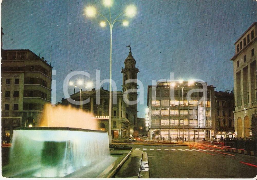Cartolina originale da collezione 1968 VARESE Veduta notturna di Piazza Montegrappa  Insegna STANDA Cartolina FG 1
