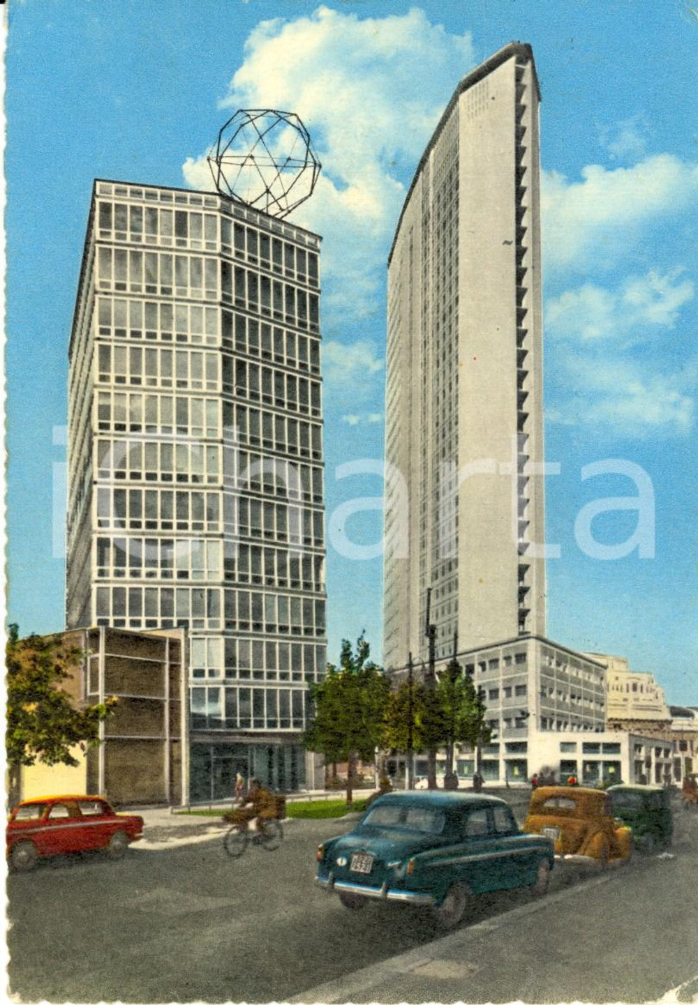 Cartolina originale da collezione 1962 MILANO I nuovi grattacieli e il PIRELLONE *Cartolina VINTAGE FG VG 1