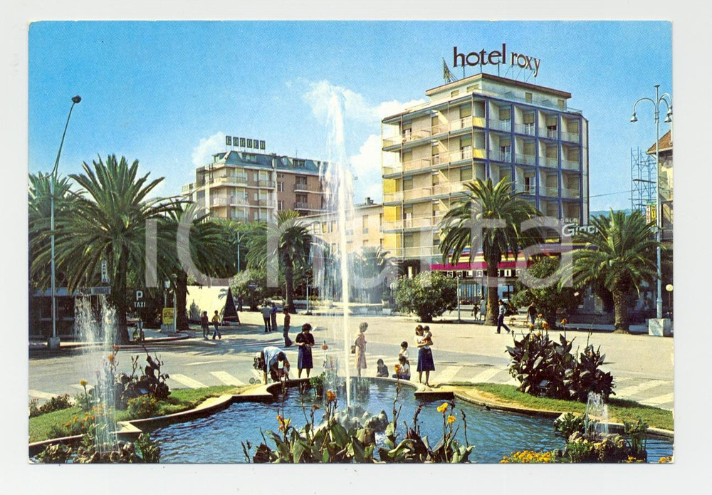 Cartolina originale da collezione 1977 SAN BENEDETTO DEL TRONTO (AP) Hotel ROXY lungomare *Cartolina ANIMATA FG VG 1