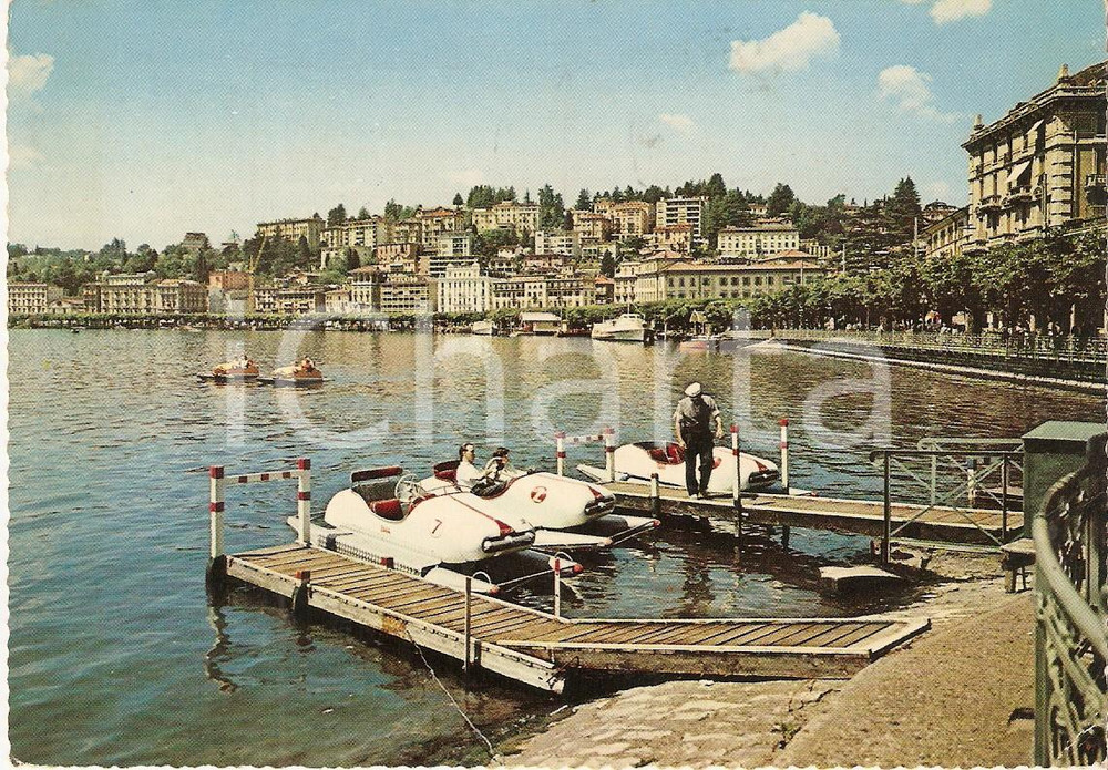 Cartolina originale da collezione 1963 LUGANO Svizzera Gita sul lago con moderno pedalò Cartolina VINTAGE FG VG 1
