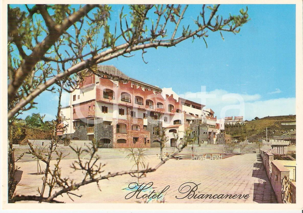 Cartolina originale da collezione 1975 ca NICOLOSI CT Hotel Biancaneve Cartolina FG NV 1