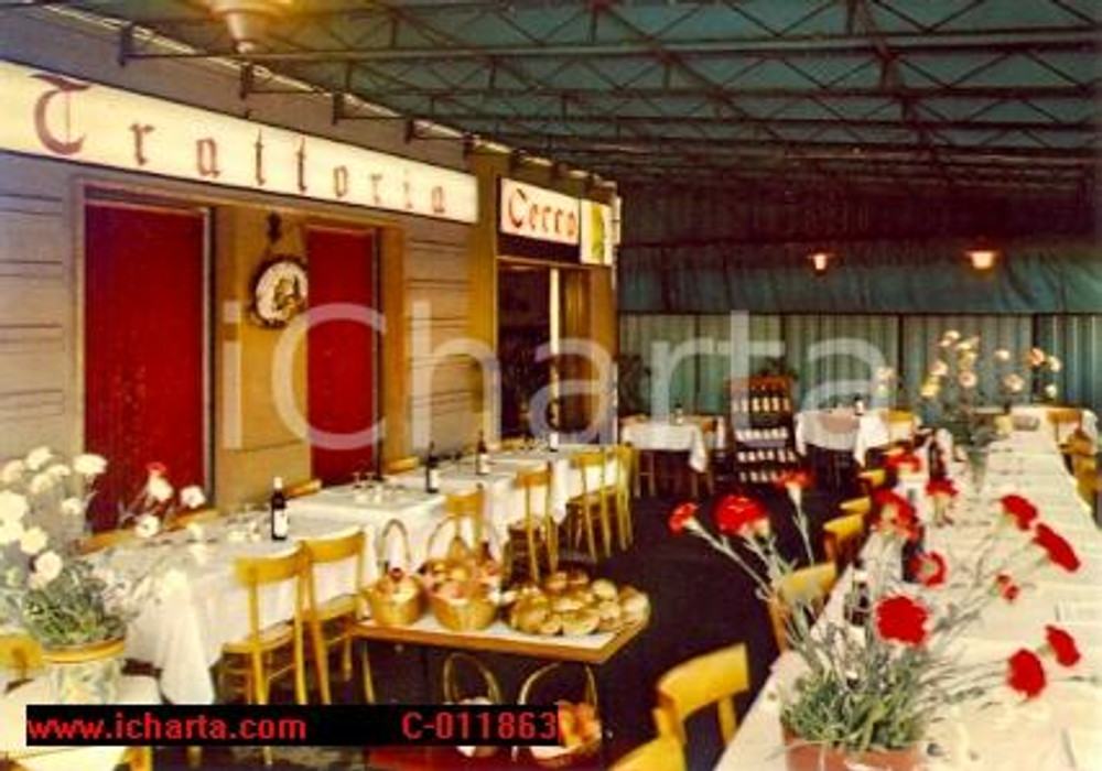 Cartolina originale da collezione 1975 ca PESCIA PT Trattoria CECCO Panorama della sala VINTAGE Cartolina FG NV 1