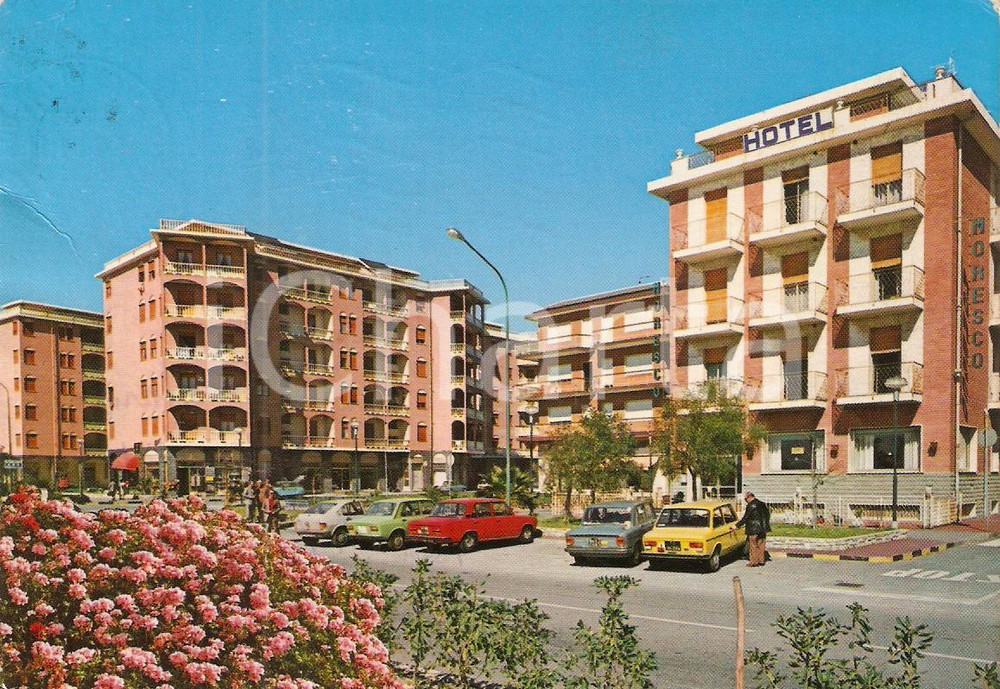 Cartolina originale da collezione 1980 ANDORA SV Via Aurelia e Hotel Moresco Cartolina FG VG 1