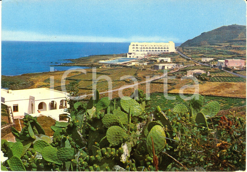 Cartolina originale da collezione 1976 PANTELLERIA (TP) Veduta della localitÃ  MURSIA con il mare *Cartolina FG VG 1