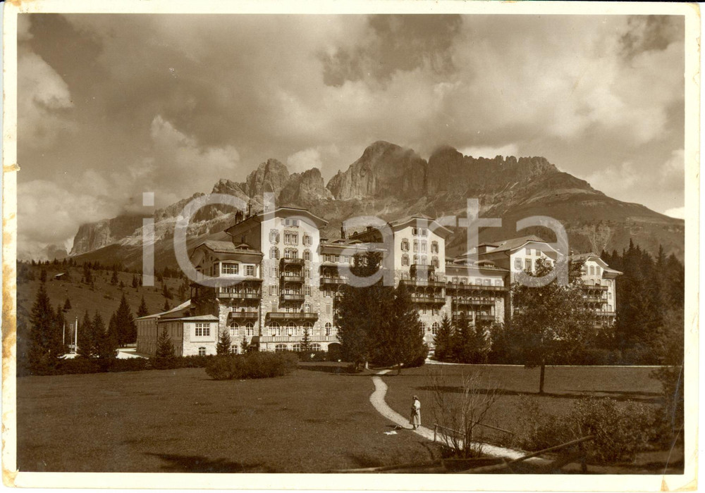 Cartolina originale da collezione 1937 CAREZZA BZ Massiccio del CATINACCIO con GRAND HOTEL CAREZZA FG VG 1