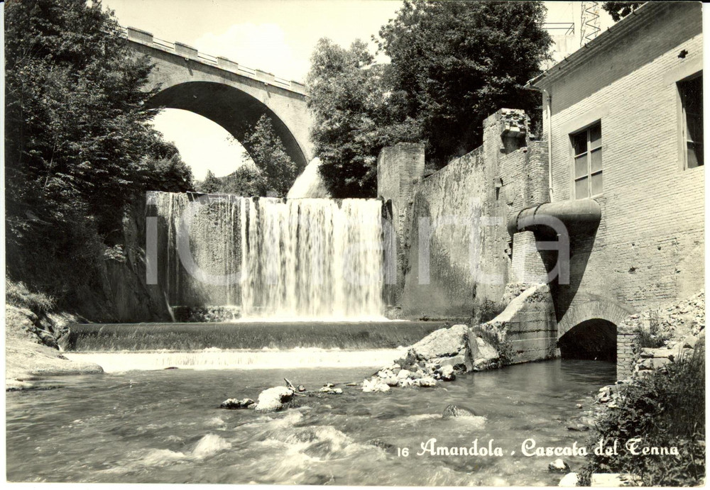 Cartolina originale da collezione 1957 AMANDOLA (FM) La cascata del TENNA dal basso * Cartolina FG VG 1