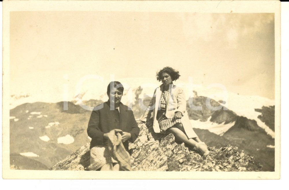 Fotografia d epoca originale 1929 VALTOURNANCHE AO Escursioniste riposano al sole Foto 14x9 1