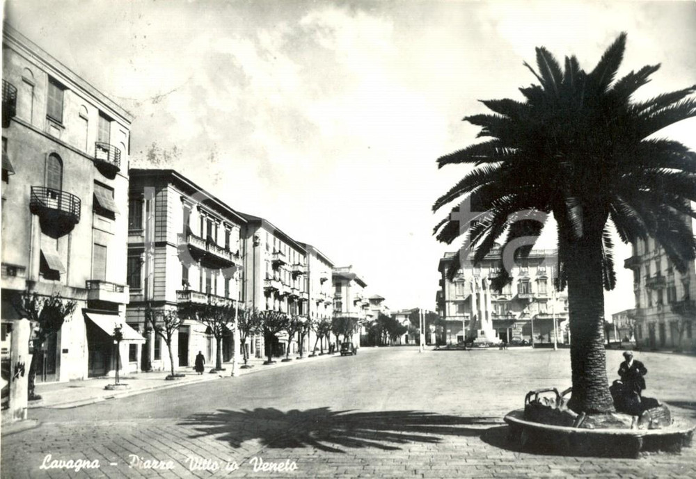 Cartolina originale da collezione 1959 LAVAGNA GE Veduta PIAZZA VITTORIO VENETO Cartolina animata FG VG 1