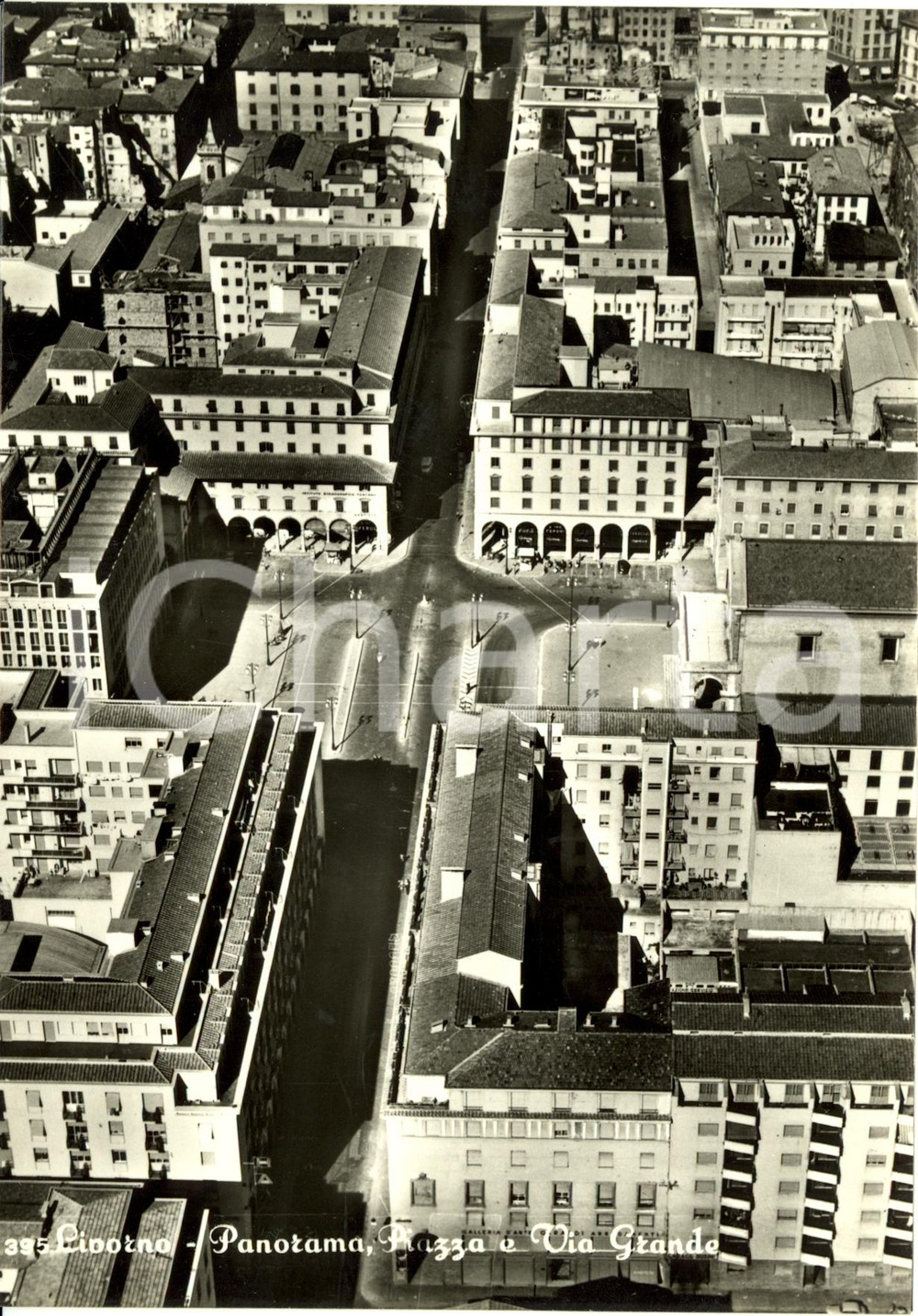 Cartolina originale da collezione 1960 ca LIVORNO Veduta aerea della Piazza e della Via Grande  Cartolina FG NV 1