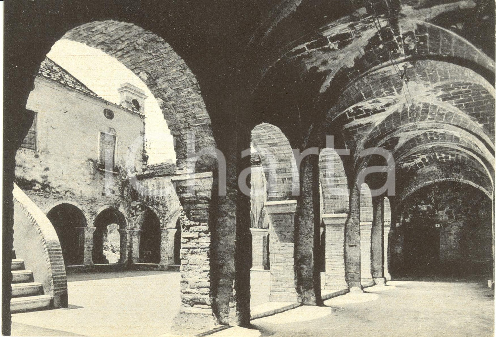 Cartolina originale da collezione 1950 ca SUVERETO (LI) Veduta del chiostro del convento *Cartolina FG NV 1