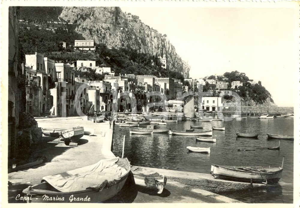 Cartolina originale da collezione 1950 ca CAPRI NA MARINA GRANDE Scorcio panoramico sul mare Cartolina FG NV 1