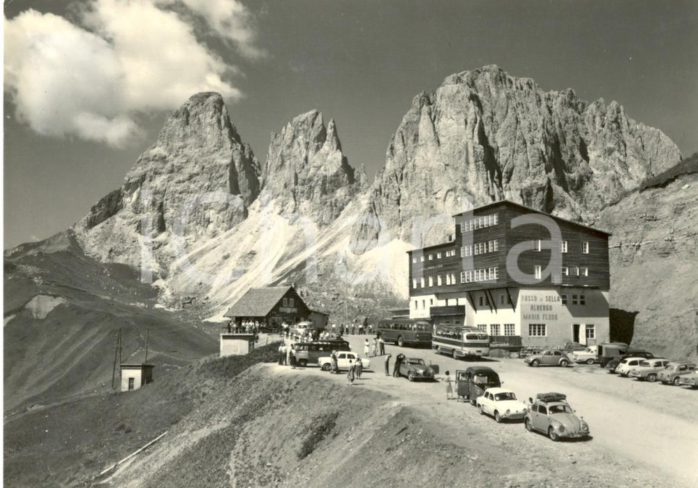 Cartolina originale da collezione 1964 PASSO SELLA BZ Albergo MARIA FLORA sul SASSOLUNGO  Cartolina postale FG 1