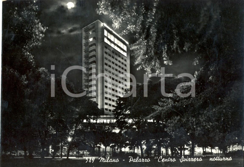 Cartolina originale da collezione 1950 ca MILANO Notturno del Palazzo CENTRO SVIZZERO Cartolina postale FG NV 1