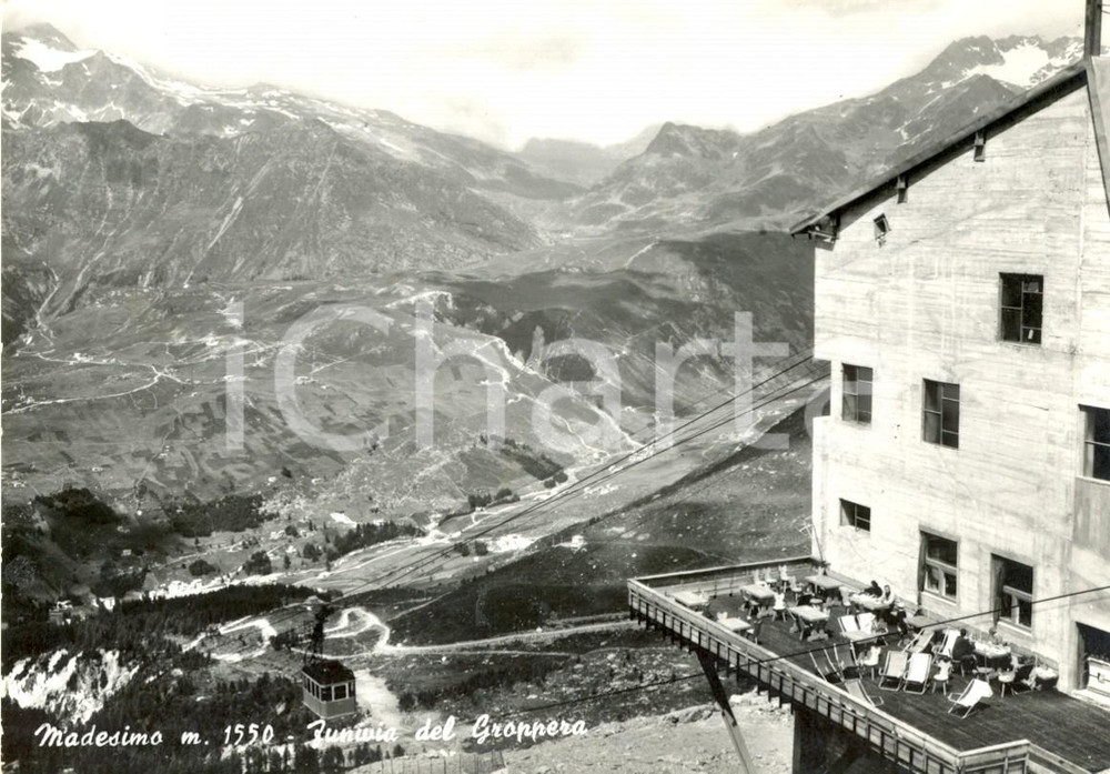 Cartolina originale da collezione 1950 ca MADESIMO (SO) Panorama della valle con FUNIVIA DEL GROPPERA *FG VG 1