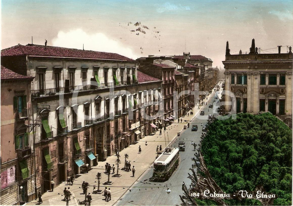 Cartolina originale da collezione 1958 CATANIA Veduta con tram in VIA ETNEA Cartolina Animata FG VG 1