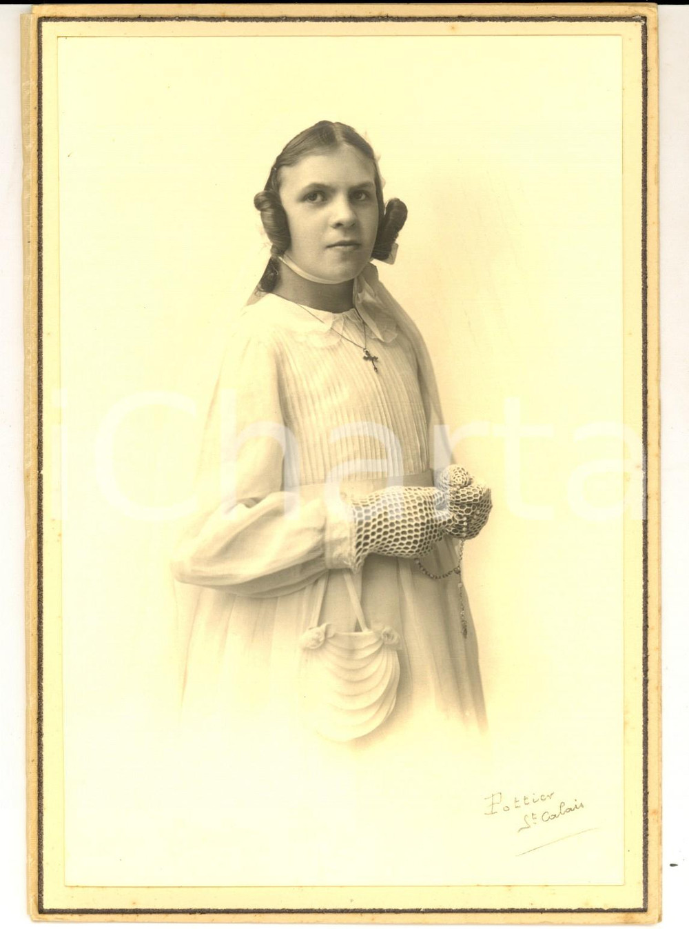 Fotografia d epoca originale 1930 ca SAINTCALAIS Ritratto di ragazza nel giorno della Cresima Foto POTTIER 1