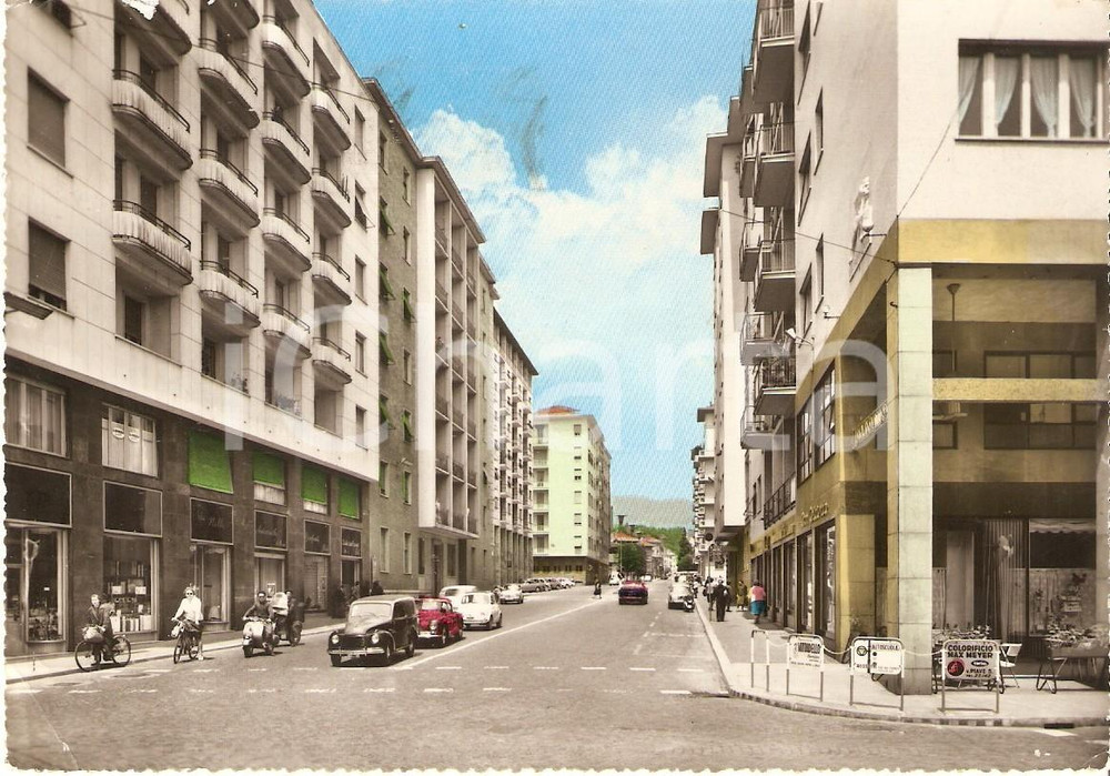 Cartolina originale da collezione 1964 BIELLA Automobili in via Pietro Micca *Cartolina ANIMATA FG NV 1