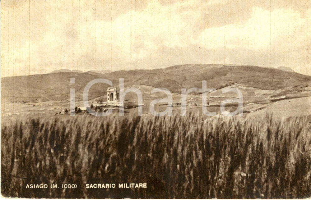 Cartolina originale da collezione 1951 ASIAGO (VI) Veduta panoramica del SACRARIO MILITARE * Cartolina FP VG 1