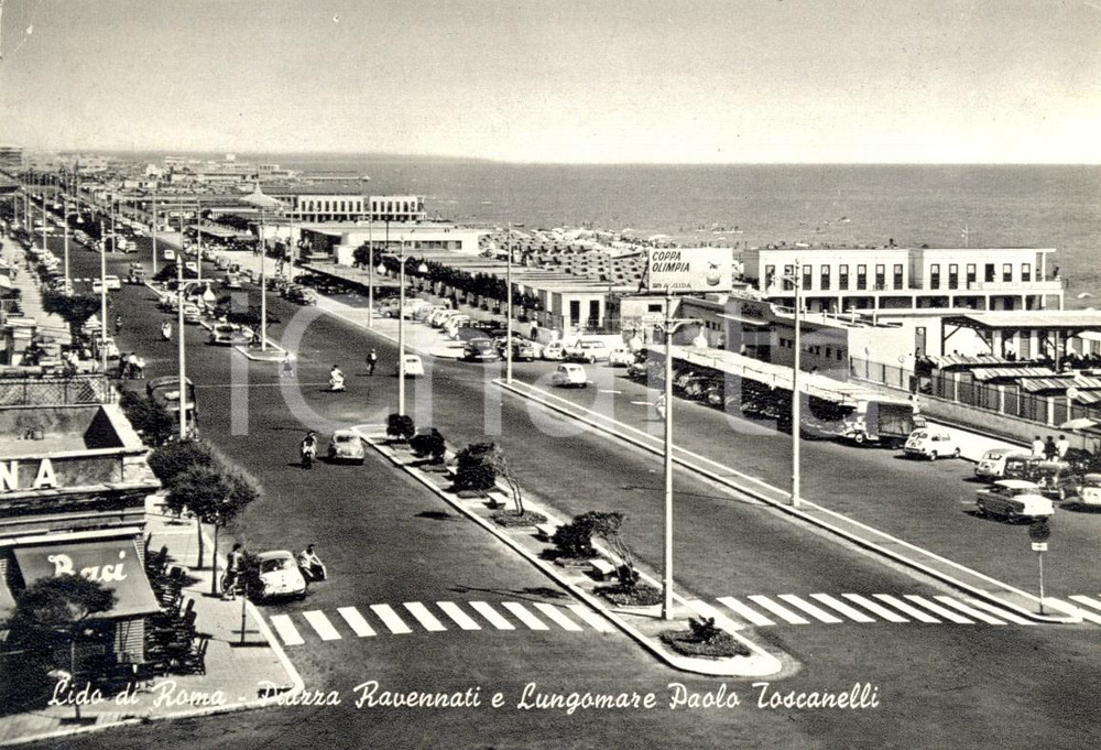 Cartolina originale da collezione 1965 OSTIA LIDO ROMA Piazza RAVENNATI e lungomare Paolo TOSCANELLI ANIMATA VG 1