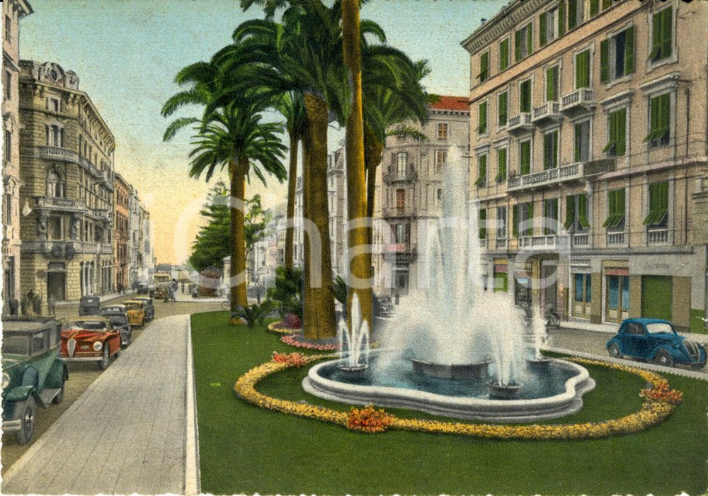 Cartolina originale da collezione 1954 SANREMO IM Veduta di Corso MOMBELLO Cartolina ANIMATA con auto FG VG 1