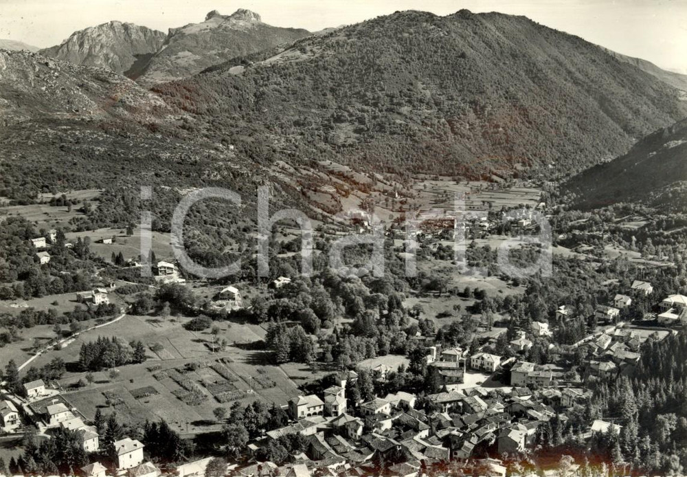 Cartolina originale da collezione 1957 MAGREGLIO (CO) Panorama del paese con CORNI DI CANZO *Cartolina FG VG 1