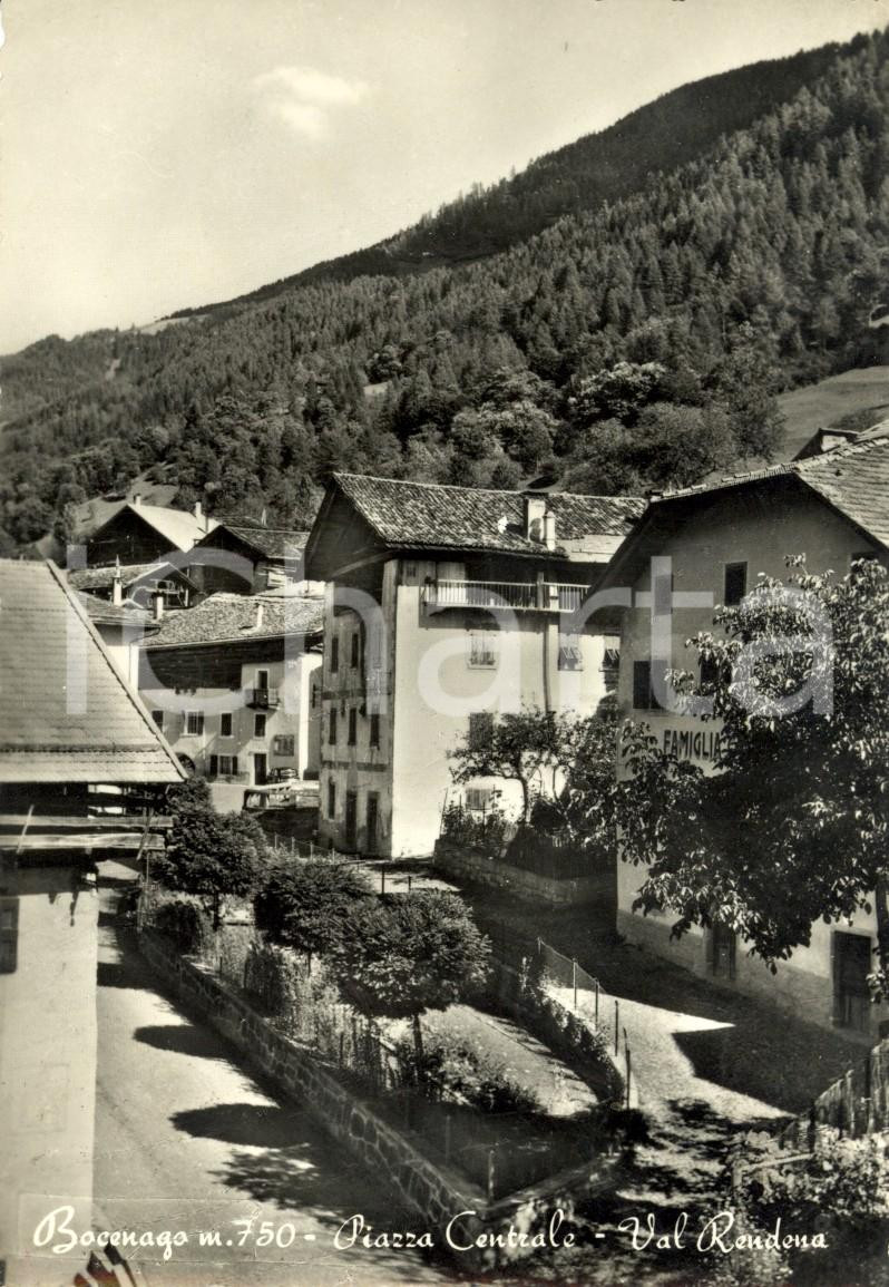 Cartolina originale da collezione 1957 BOCENAGO TN Val RENDENA Veduta della piazza centrale del paese FG VG 1