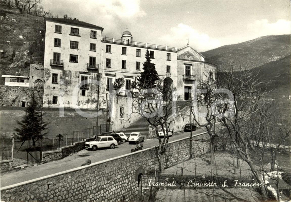 Cartolina originale da collezione 1964 TRAMONTI (SA) Veduta convento di SAN FRANCESCO *ANIMATA con auto FG VG 1