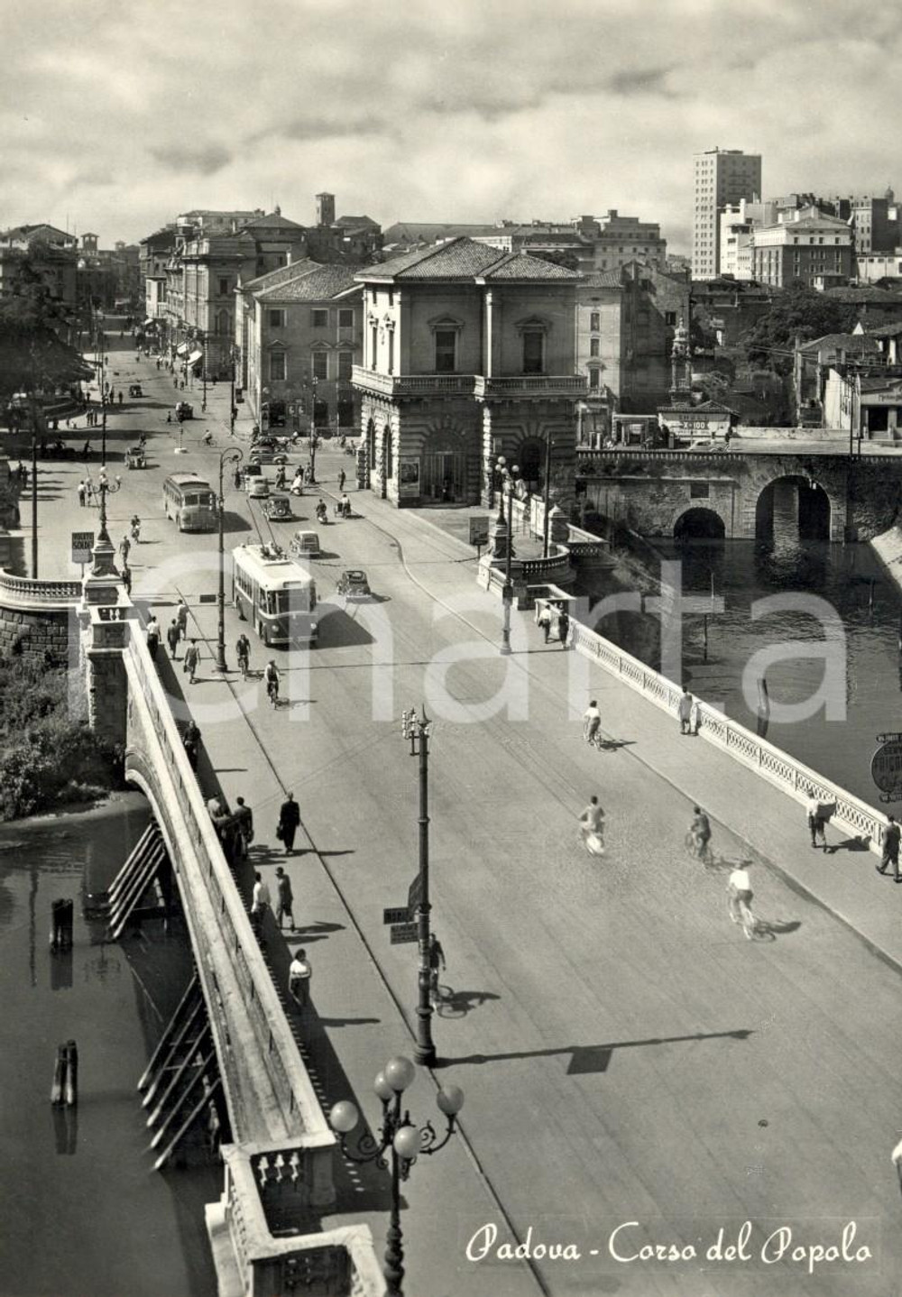 Cartolina originale da collezione 1950 ca PADOVA Veduta Corso del POPOLO con passanti *ANIMATA con corriera FG NV 1