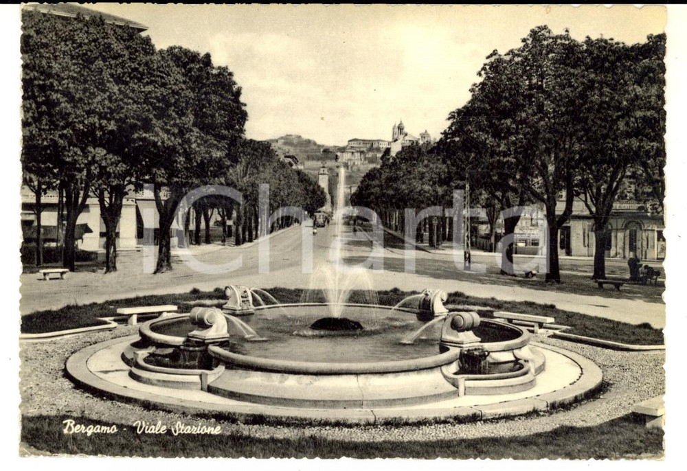 Cartolina originale da collezione 1952 BERGAMO Veduta di viale STAZIONE Cartolina postale FG VG 1