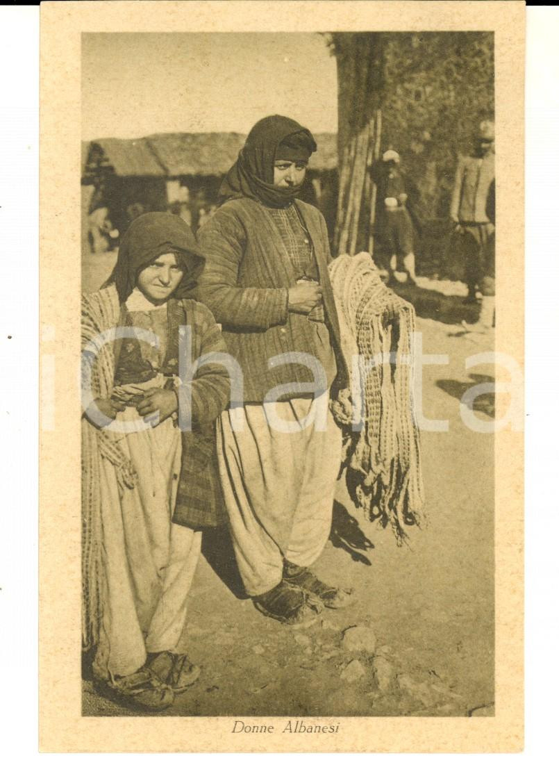 Cartolina originale da collezione 1930 ca COSTUMI ALBANIA Donne albanesi di campagna Cartolina postale FP NV 1