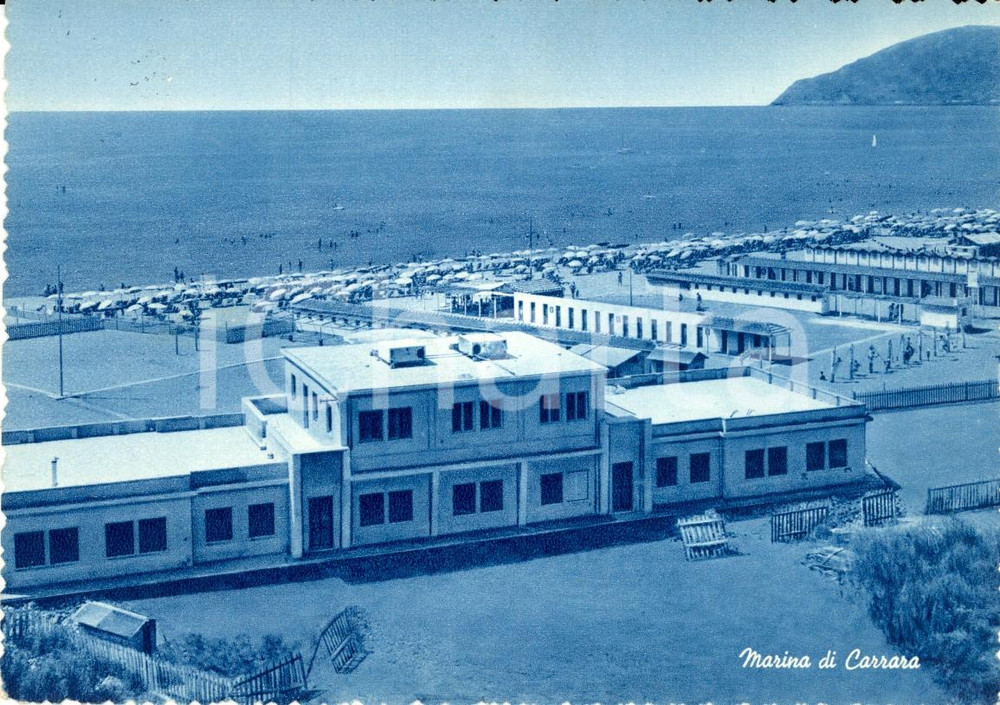 Cartolina originale da collezione 1958 MARINA DI CARRARA MS Stabilimenti balneari e spiaggia Cartolina FG VG 1