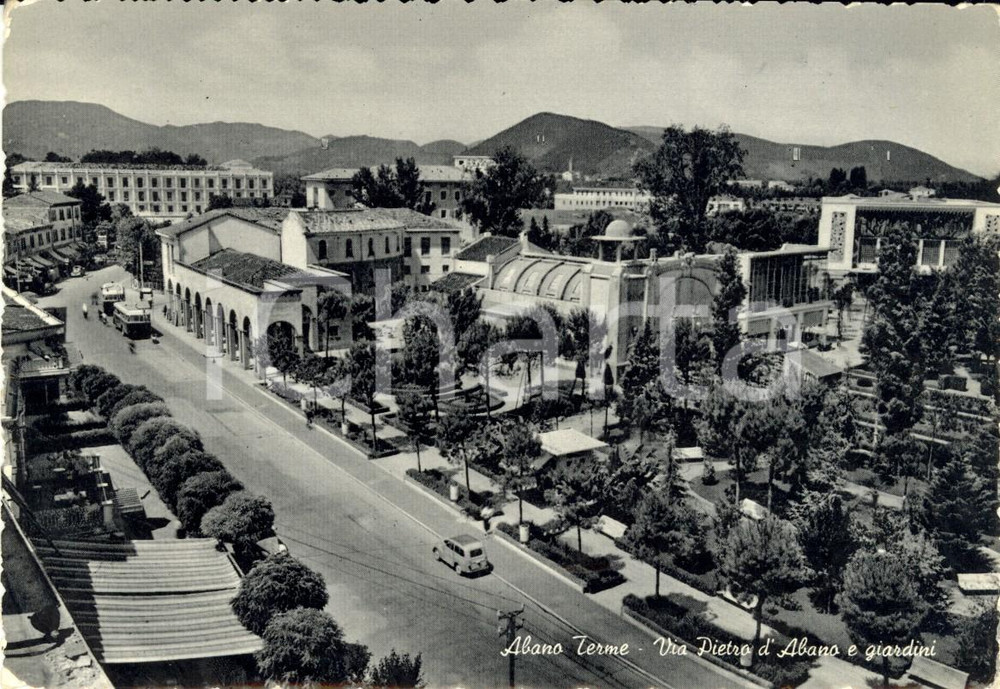 Cartolina originale da collezione 1958 ABANO TERME PD Via PIETRO D ABANO e giardini Cartolina ANIMATA FG VG 1