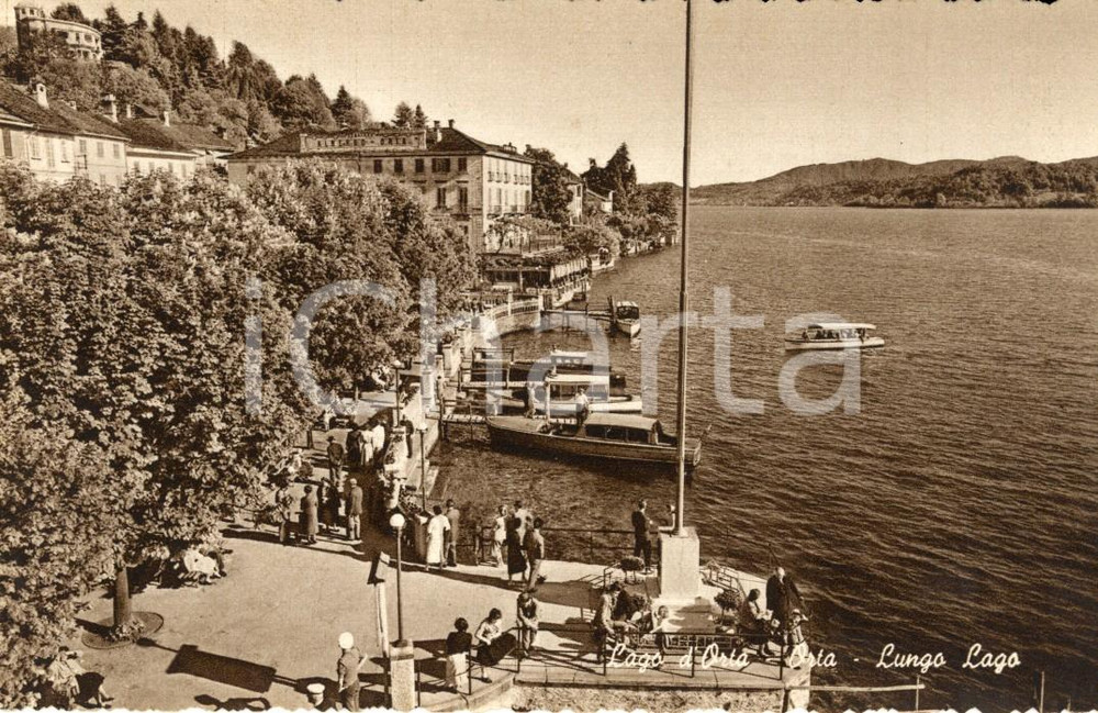 Cartolina originale da collezione 1950 ca ORTA SAN GIULIO (NO) Lungolago con banchina traghetti *Cartolina FP NV 1