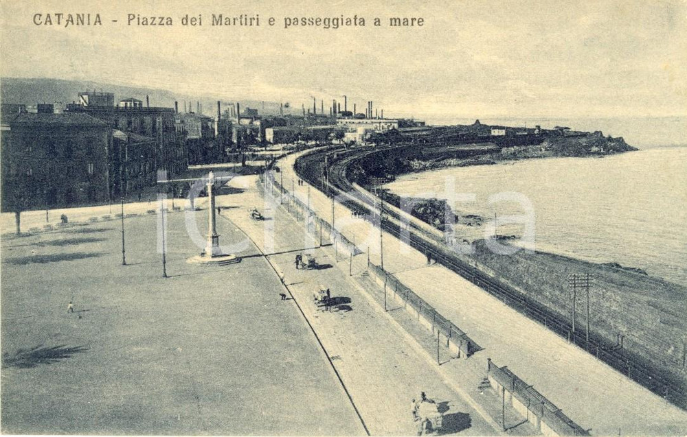 Cartolina originale da collezione 1925 CATANIA Piazza dei MARTIRI e passeggiata lungomare *Cartolina ANIMATA NV 1