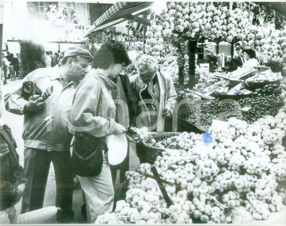 Fotografia d epoca originale 1988 MULHOUSE F Bancarelle dell aglio alle JournÃ©es d Octobre Fotografia 1
