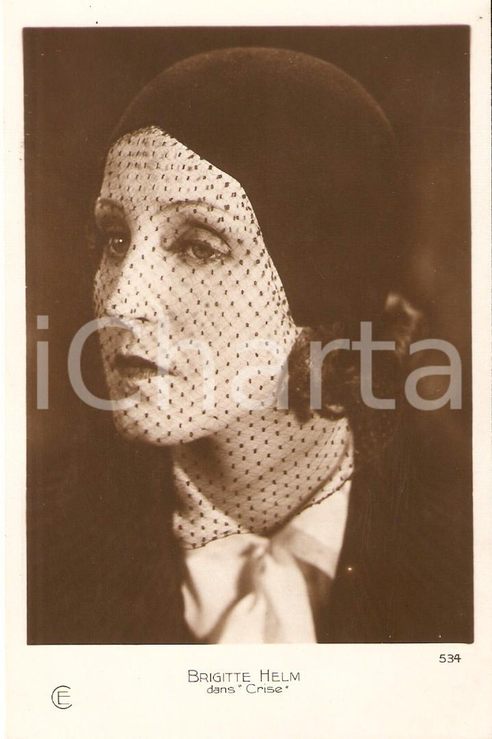 Cartolina originale da collezione 1928 CRISE Brigitte HELM nel film di Georg Wilhelm PABST *Cartolina FP NV 1