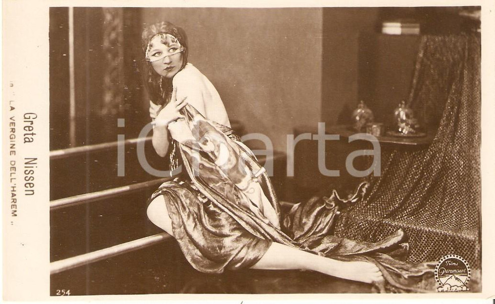 Cartolina originale da collezione 1926 VERGINE DELL'HAREM Greta NISSEN nel film di Raoul WALSH Cartolina FP NV 1