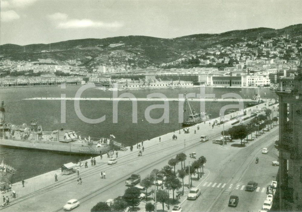 Cartolina originale da collezione 1960 ca TRIESTE Veduta del bacino di SAN GIUSTO *Cartolina FG NV 1