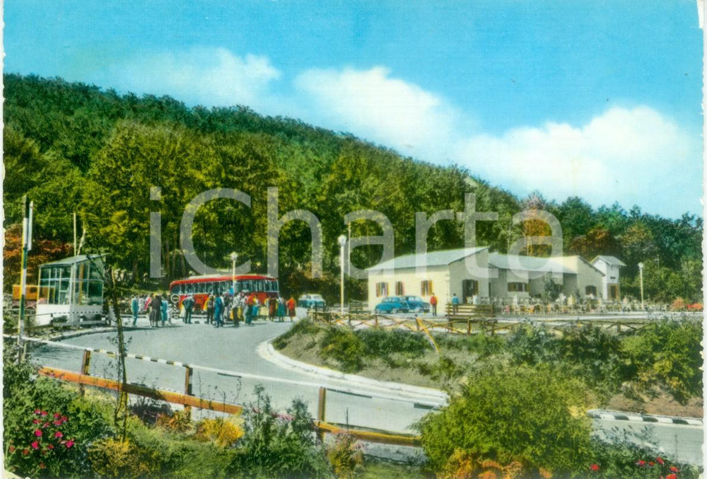 Cartolina originale da collezione 1970 ca RIFREDDO PZ Torpedone arriva al villaggio turistico Cartolina VINTAGE 1