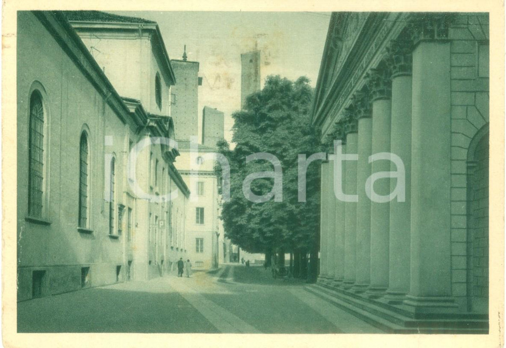 Cartolina originale da collezione 1941 PAVIA Aula Magna e Scuola 3° Reggimento Genio Cartolina FG VG 1
