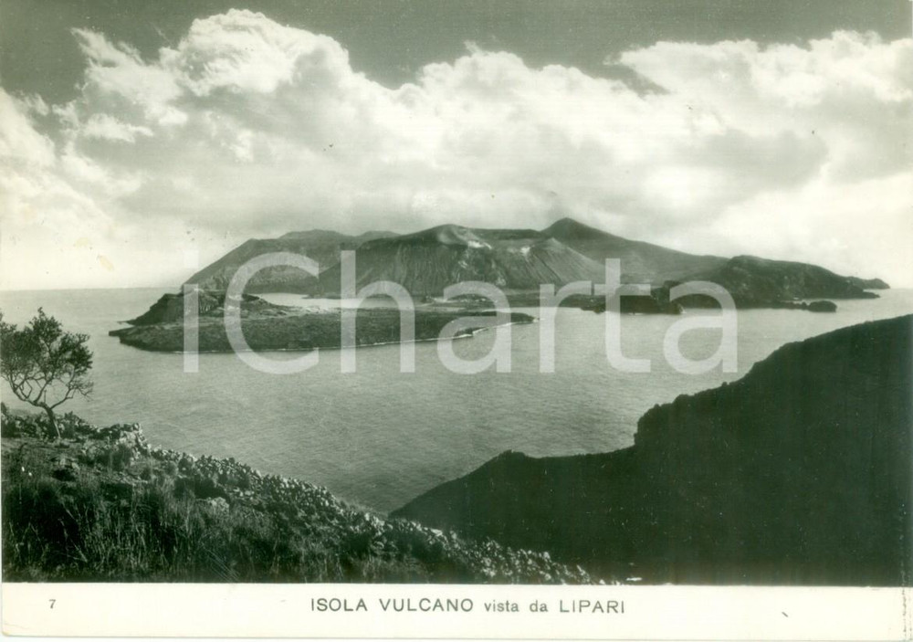 Cartolina originale da collezione 1955 EOLIE Isola di VULCANO vista da LIPARI Cartolina FG NV 1