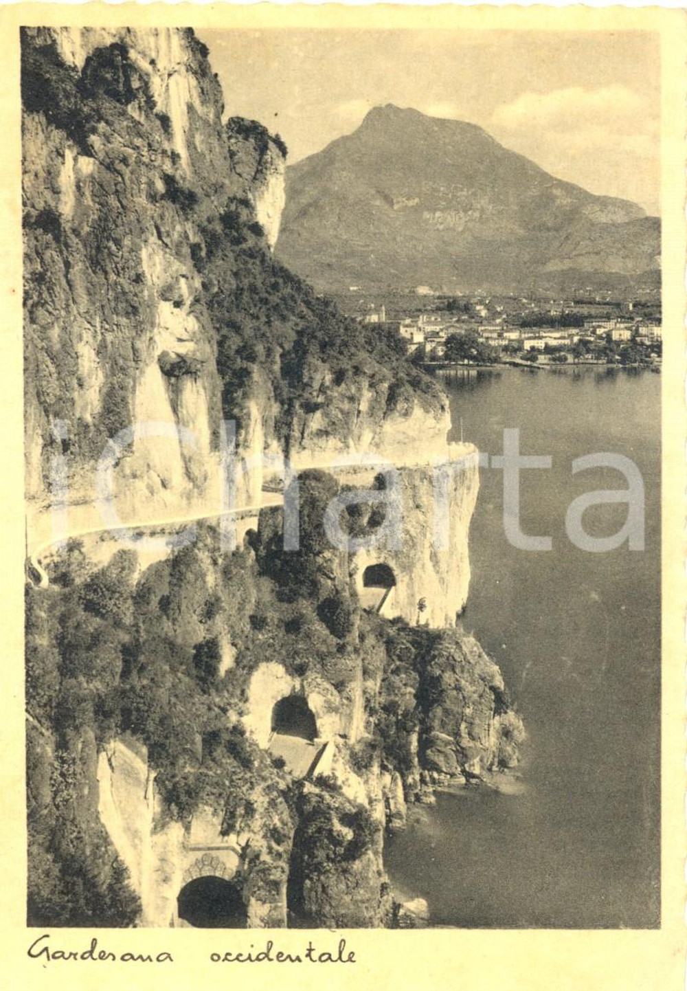 Cartolina originale da collezione 1949 LIMONE SUL GARDA (BS) Via GARDESANA OCCIDENTALE *Cartolina postale FG VG 1