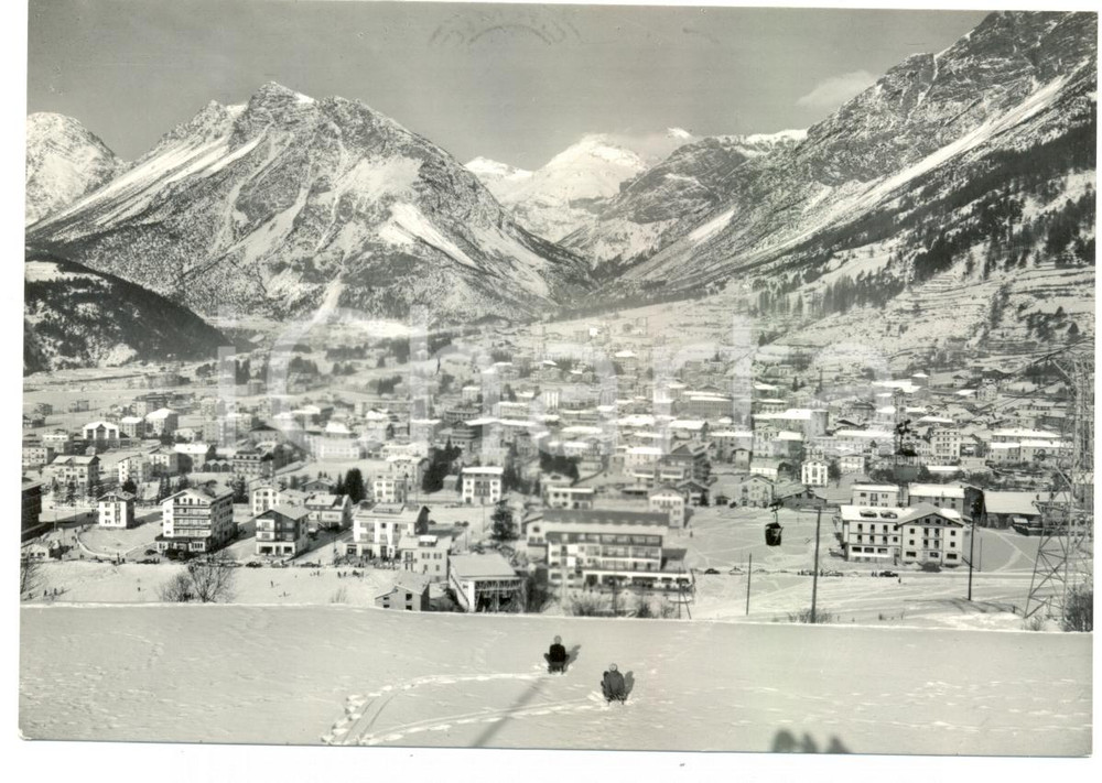 Cartolina originale da collezione 1964 BORMIO (SO) Corsa in slittino verso la valle *Cartolina FG VG 1