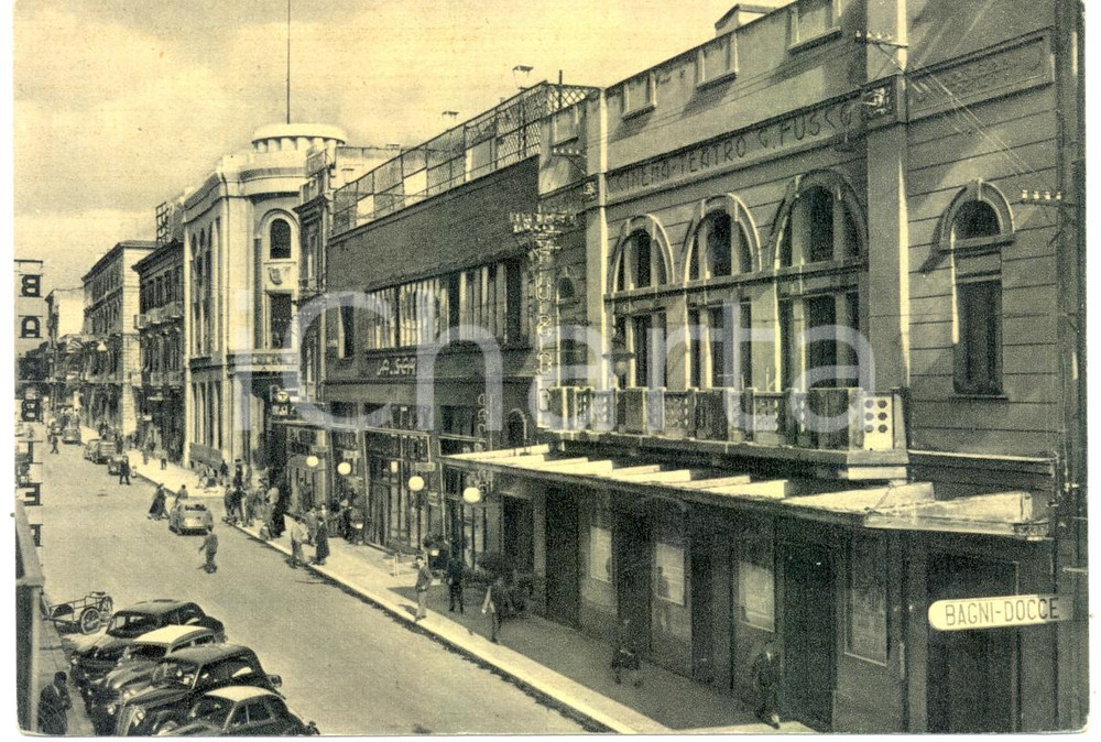Cartolina originale da collezione 1950 ca TARANTO Cinema teatro FUSCO in via GIOVINAZZI *Cartolina ANIMATA FG NV 1