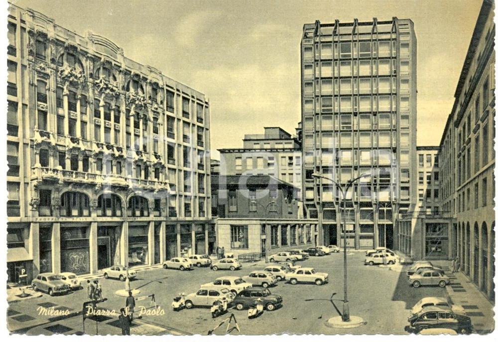 Cartolina originale da collezione 1959 MILANO Automobili in Piazza SAN PAOLO *Cartolina ANIMATA FG VG 1