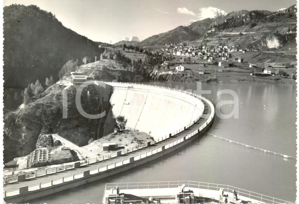 Cartolina originale da collezione 1965 PIEVE DI CADORE BL Diga e Panorama SOTTOCASTELLO Cartolina FG VG 1